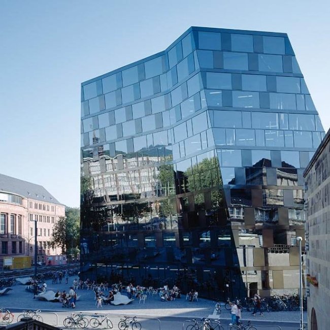 Universitätsbibliothek Freiburg